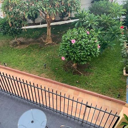 Apartamento En Carihuela Leilighet Torremolinos Eksteriør bilde