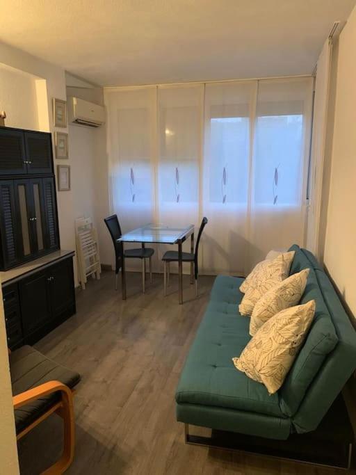 Apartamento En Carihuela Leilighet Torremolinos Eksteriør bilde