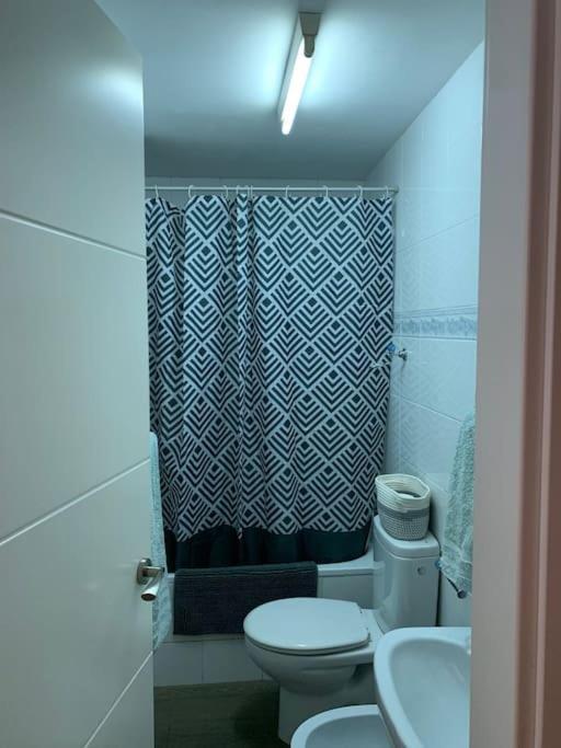 Apartamento En Carihuela Leilighet Torremolinos Eksteriør bilde